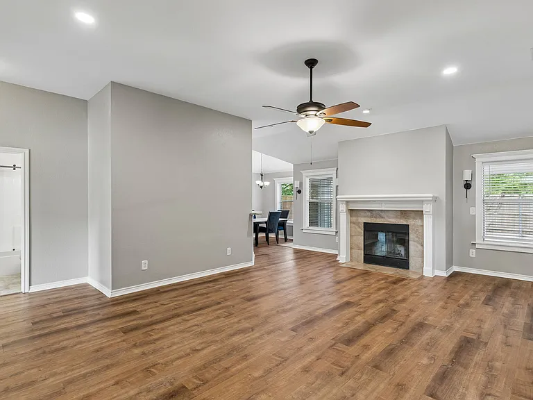 8109 Wharf St — Photo 3