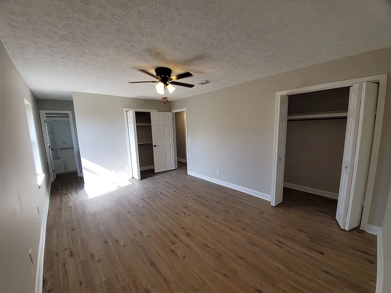 211 Sukoshi Dr — Photo 11