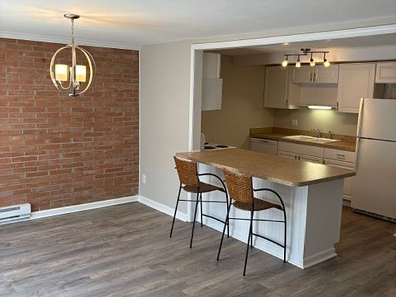 3rd image of 219 Highbridge St APT 5