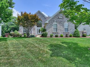 5725 Wrenwyck Pl, Weldon Spring, MO 63304