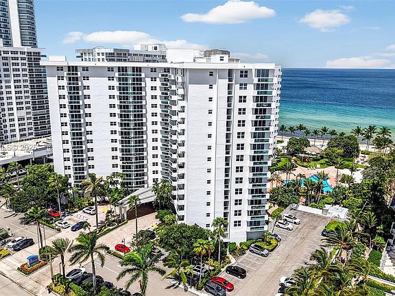 5th image of 3001 S Ocean Dr APT 625