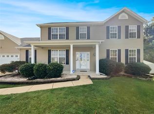 4122 Golden Wheat Dr, Saint Charles, MO 63304