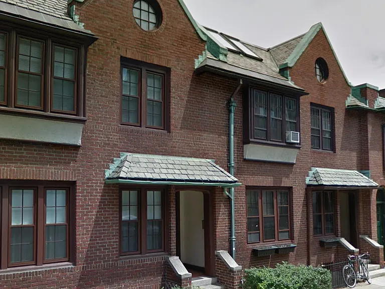 12 Aberdeen St #2 — Photo 1
