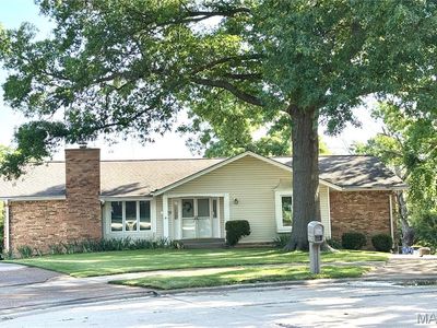 11719 Greengate Ln, Saint Louis, MO, 63146