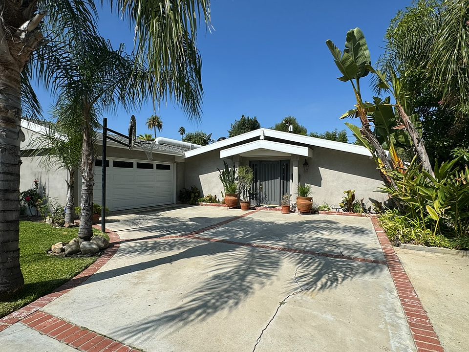 1st image of 6251 Oakdale Ave