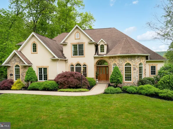 356 Timberton Cir, Bellefonte, PA 16823