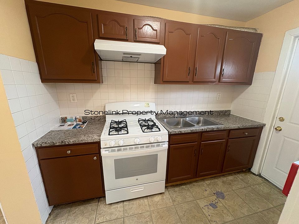 1st image of 5 Darling St #2R