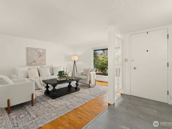 7607 Emerald Drive SW, Lakewood, WA 98498