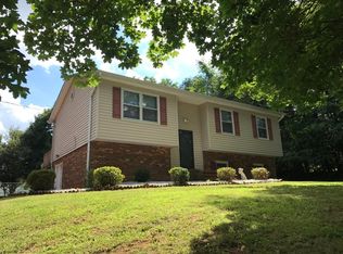 1115 Old Vfw Rd, Pinnacle, NC 27043