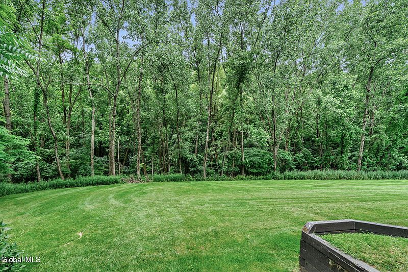 3rd image of 4501 S Foxwood Drive