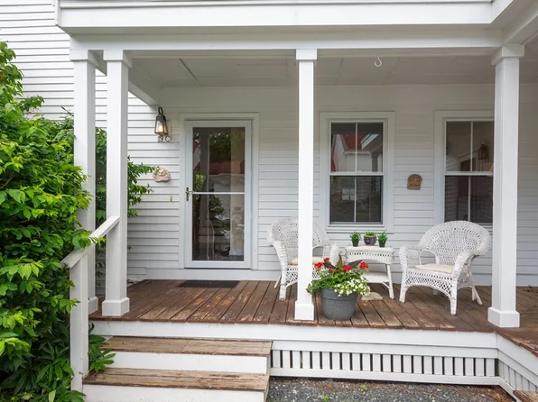 19 S Cmns #C, Lincoln, MA 01773