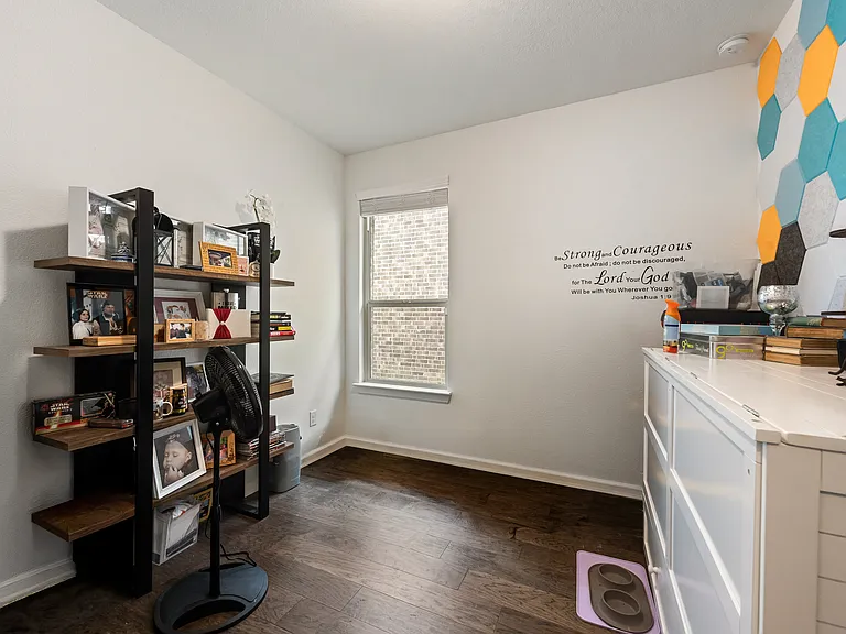 408 Remington Rd — Photo 19