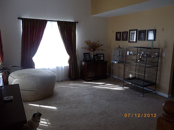 3rd image of 989 Club Lake Dr