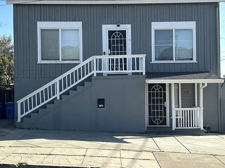 118 Monterey St #B — Photo 4