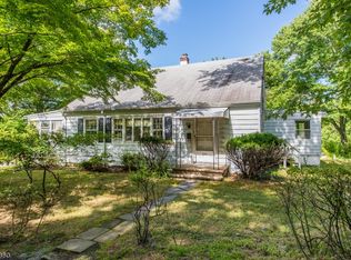 226 Cedar St, Cedar Grove, NJ 07009