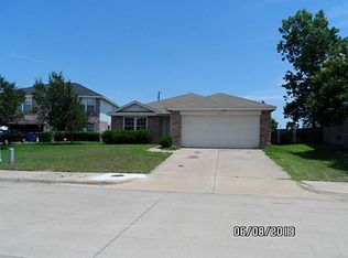 7910 Jubilant Dr, Dallas, TX 75237