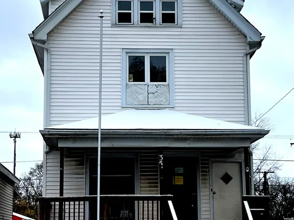 353 S 5th Ave, Kankakee, IL 60901