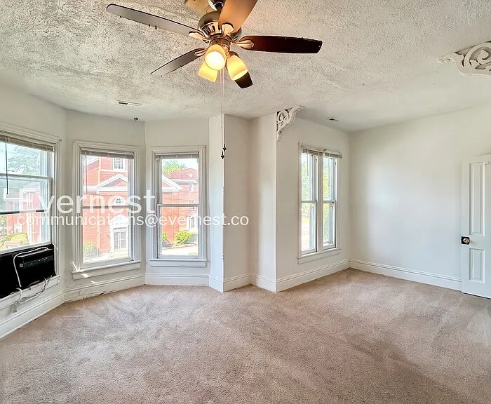 2016 Fairmount Ave #2 — Photo 10
