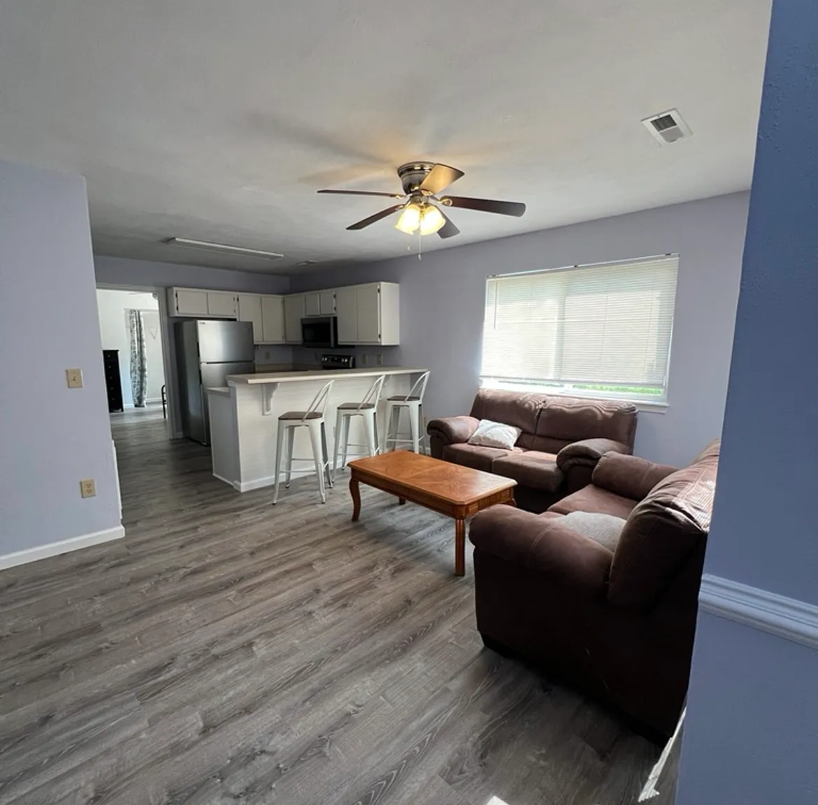 1552 Devon Lane — Photo 1
