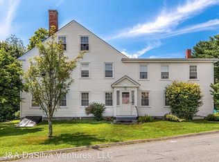 27 Andover St, Georgetown, MA 01833