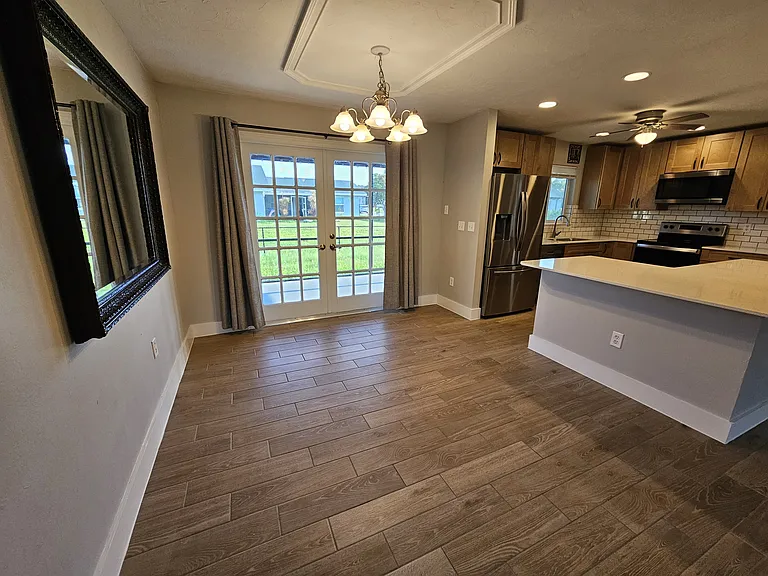6080 Park Rd — Photo 5