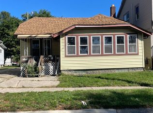 7599 Paige Ave, Warren, MI 48091
