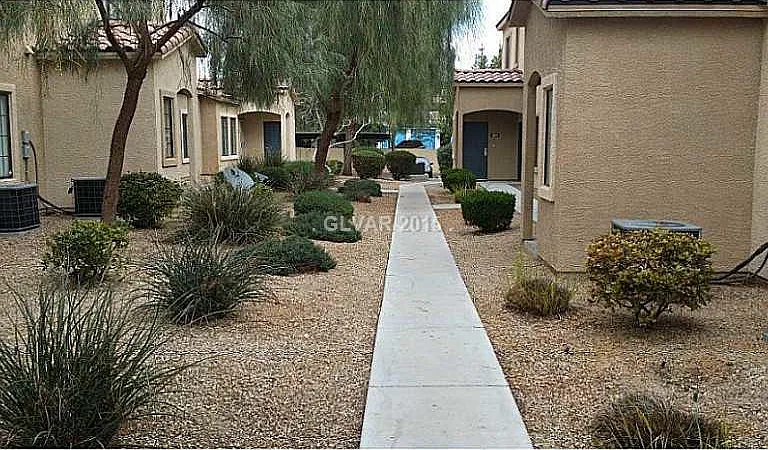 2031 Hussium Hills St #103 — Photo 2