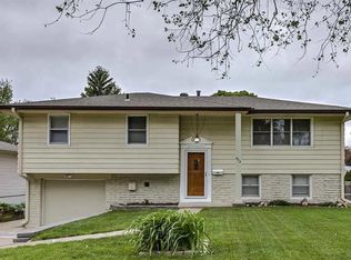 4912 Magnolia St, Omaha, NE 68137