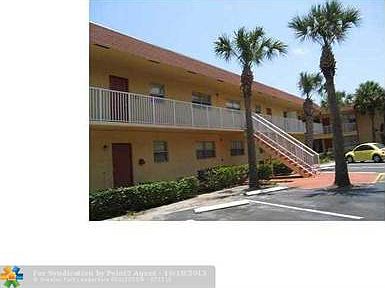 4th image of 850 E Commercial Blvd APT 210A