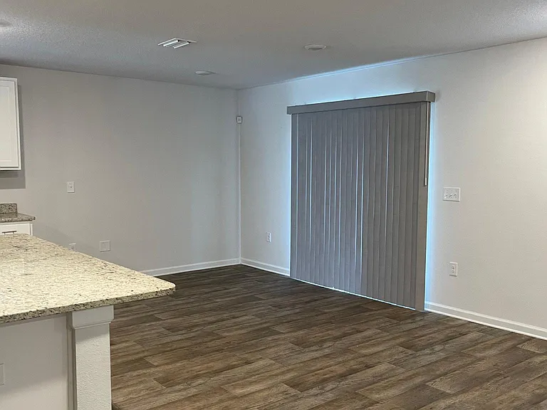 7530 Oak Lake Blvd — Photo 7