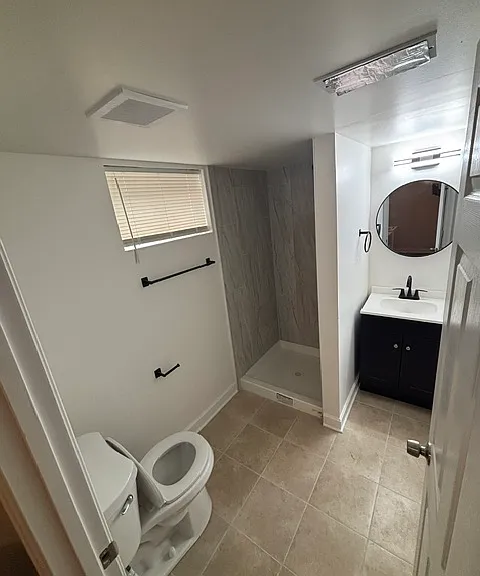 4404 Banks Pl NE — Photo 26