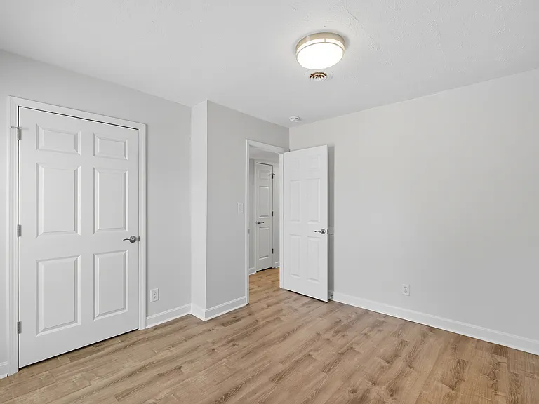 Covington Place — Photo 35