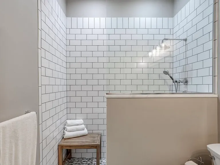 1623 Rosewood Ave — Photo 25