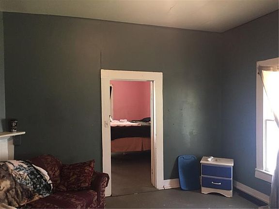 5th image of 106 Grady Smith St