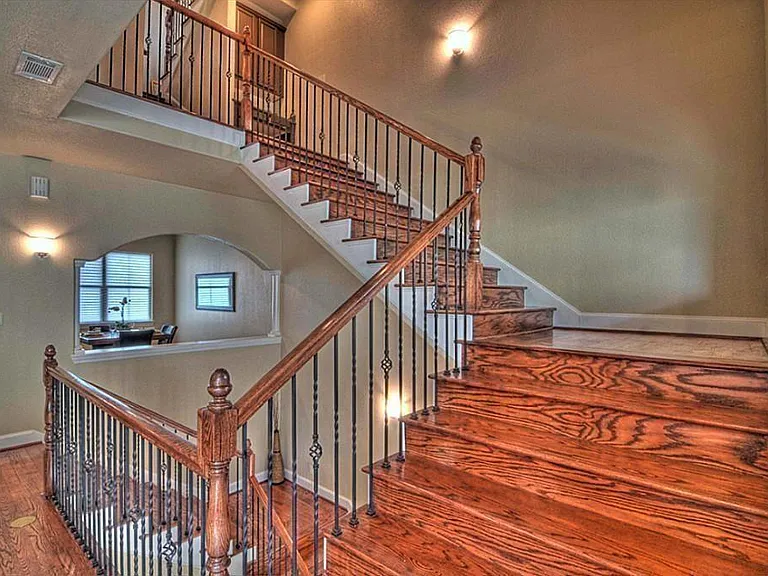 3505 Jackson St — Photo 15
