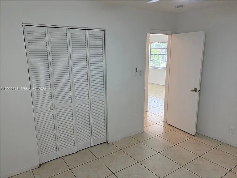 613 NW 5th Ct — Photo 11