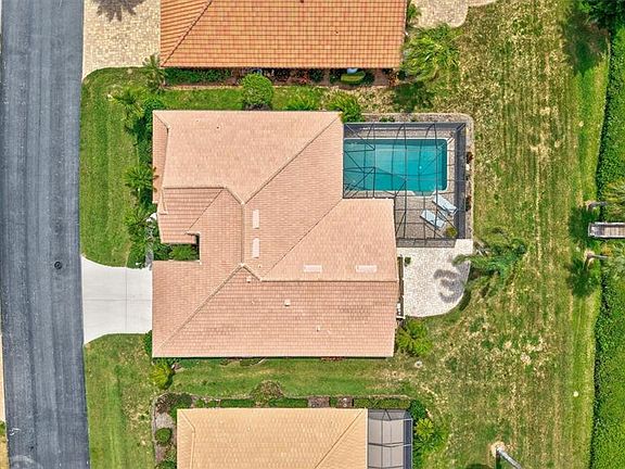 2nd image of 103 INLETS BOULEVARD #103