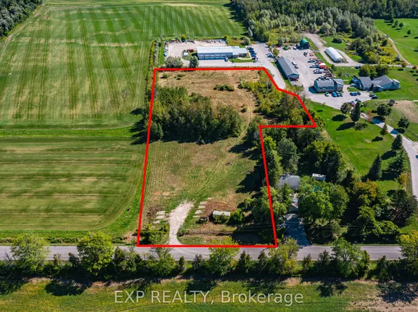 26839 Civic Centre Rd, Georgina, ON L4P 3E9