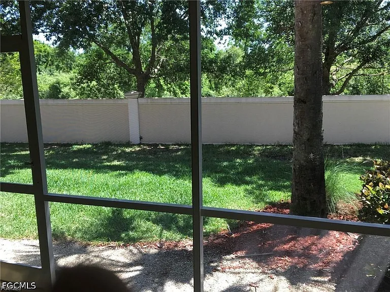 8639 Athena Ct — Photo 5