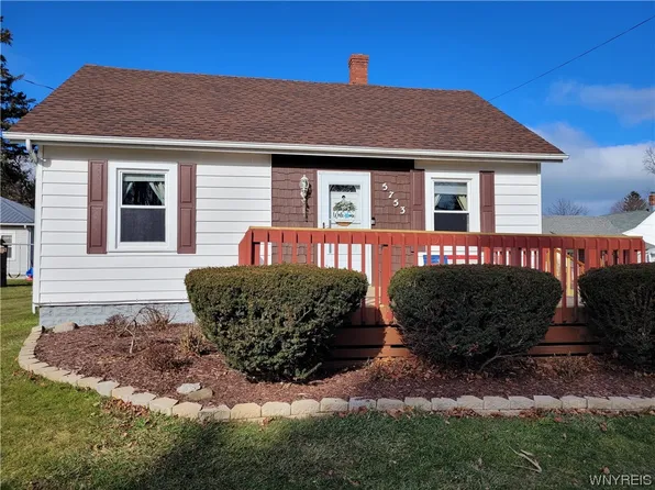 5753 W Main St, Olcott, NY 14126