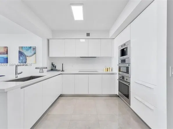 300 Sunny Isles Blvd, North Miami Beach, FL