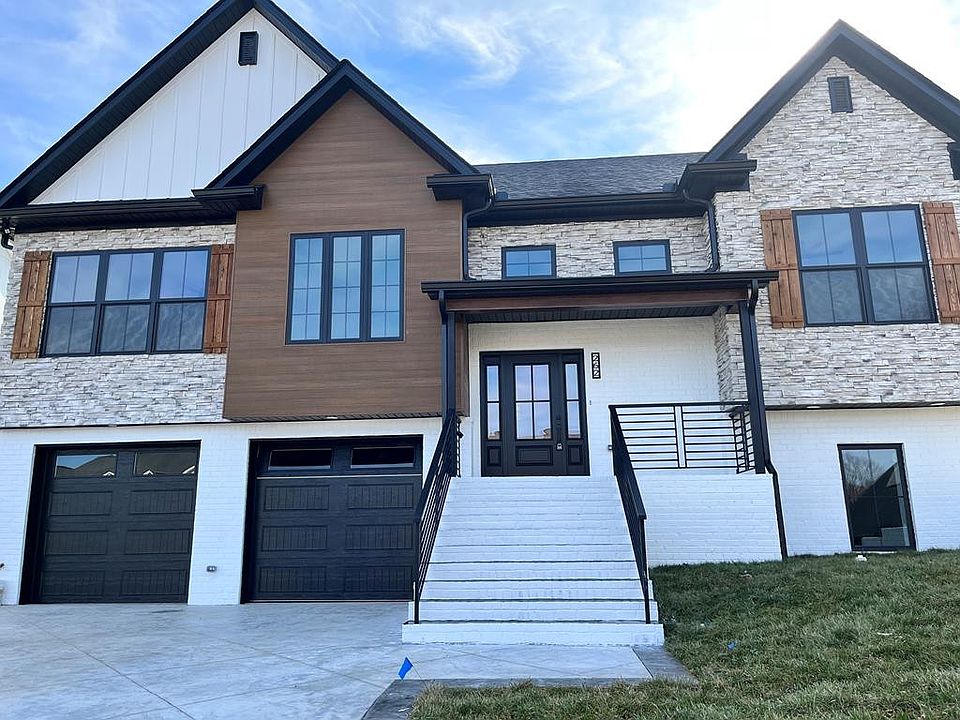 1st image of 262 Lochmere Dr