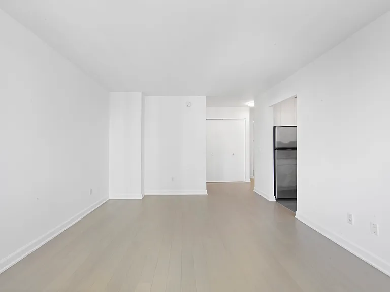 77 W 24th St #18D — Photo 9