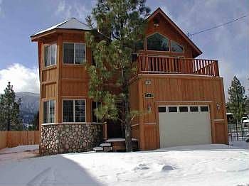 2nd image of 2104 2nd Ln