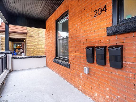 4th image of 204 Balsam Ave S
