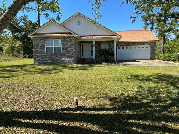2372 Westwood Dr, Alford, FL 32420