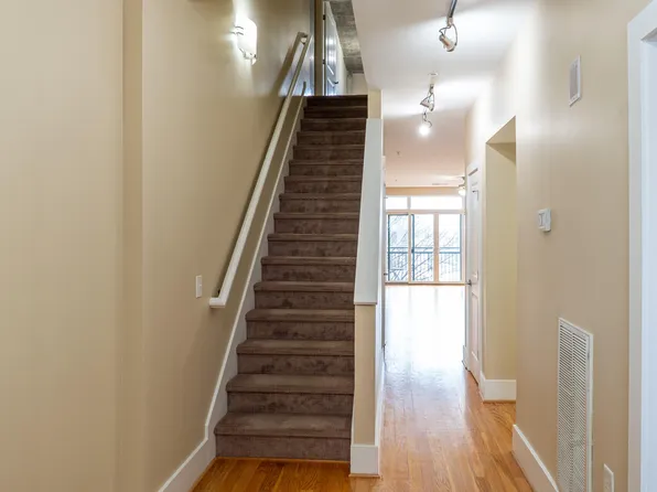 444 Blount St #328, Raleigh, NC 27601