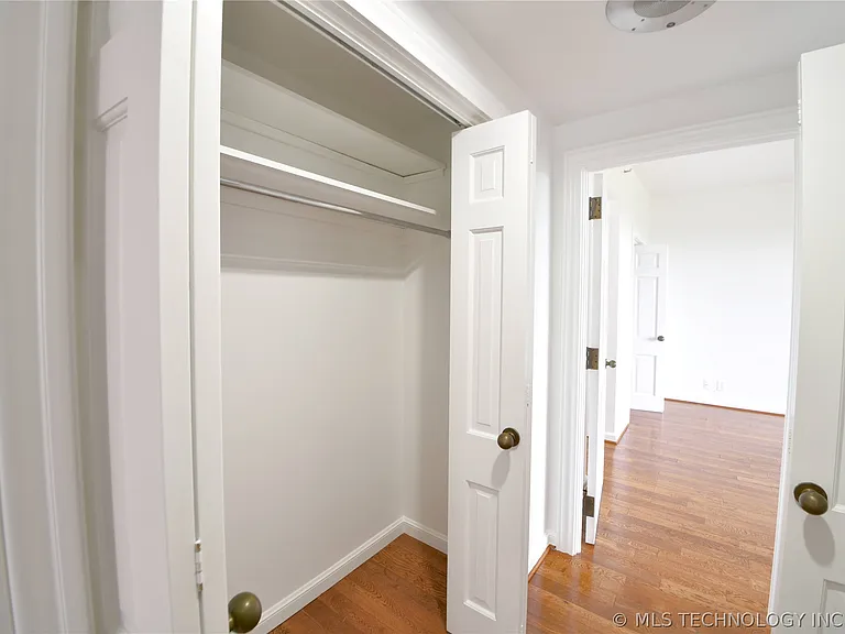 2121 S Yorktown Ave #602 — Photo 16