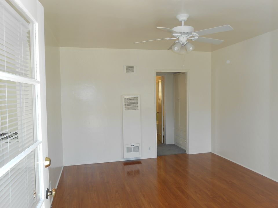 1st image of 531 E Tujunga Ave APT C