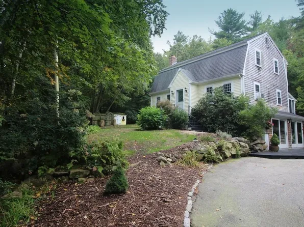 106 Doane St, Cohasset, MA 02025